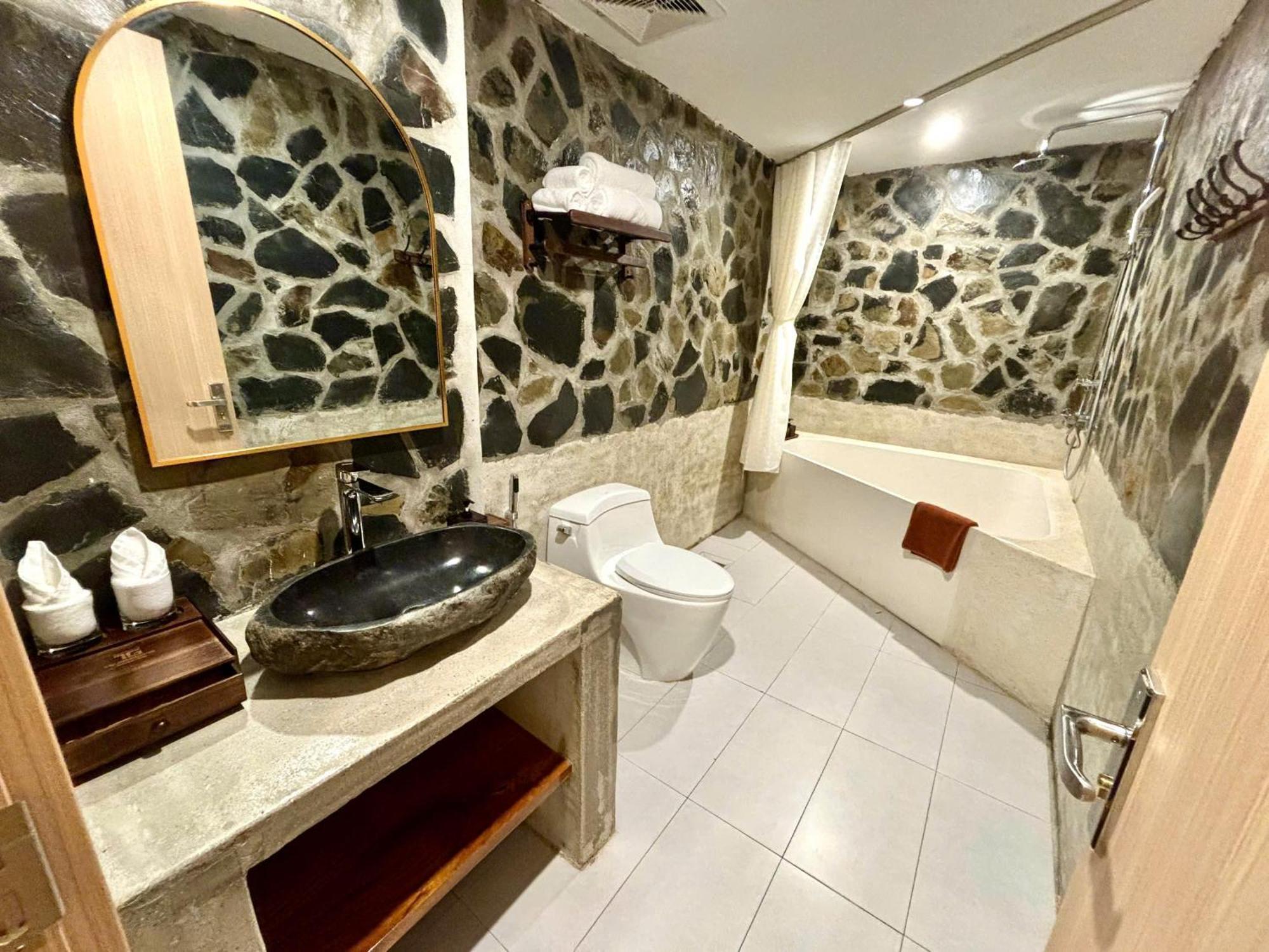 Truong Giang Boutique Hotel Lang Mon 외부 사진